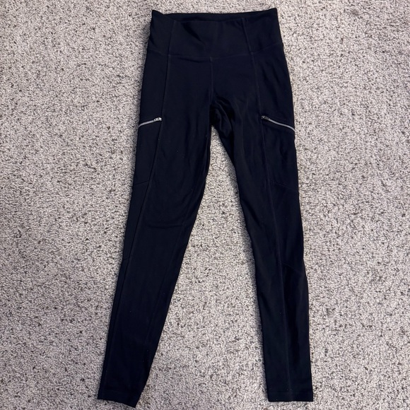 Athleta Pants - Athleta Zipper Pockets Black Leggings Size Small